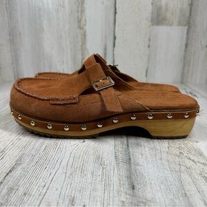 NWOT Kelsi Dagger Brooklyn Hold Clog Caramel Suede #428